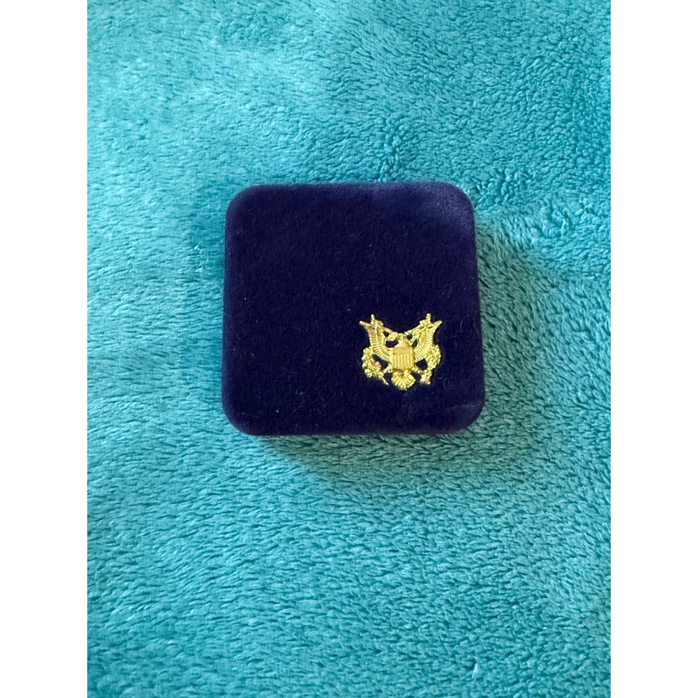 Vintage American Eagle Purple Velvet Jewelry Box Great Seal Gold Tone Trim Case